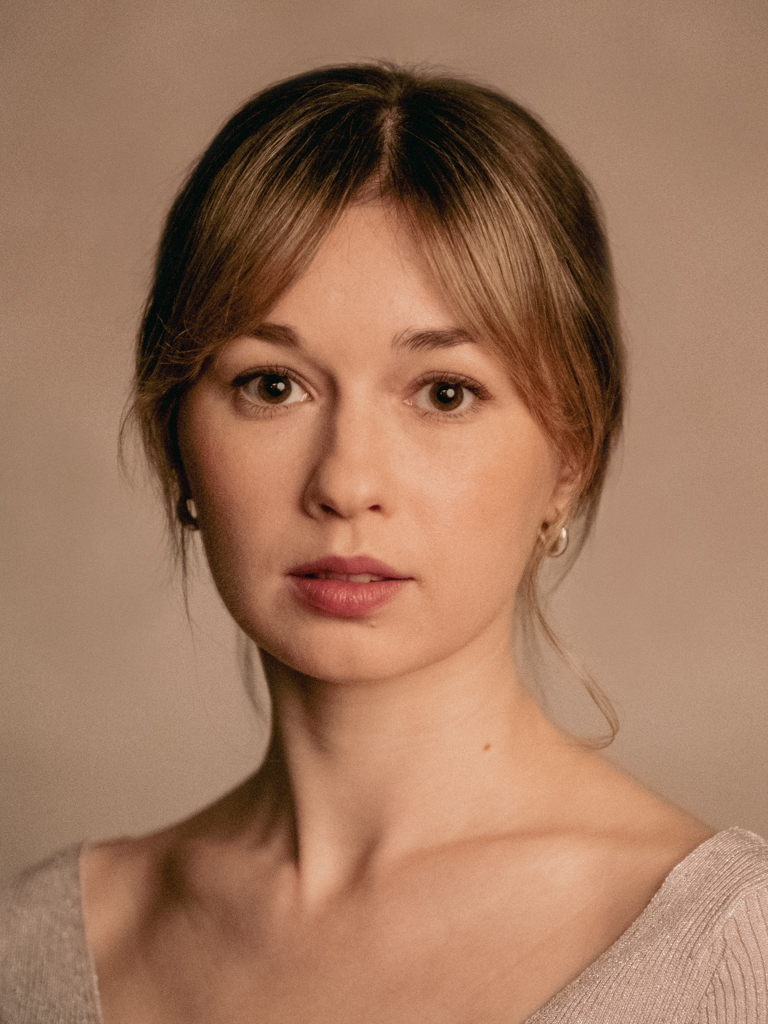 Paulina Szostak, aktorka Teatru Narodowego. Fot. Marta Ankiersztejn