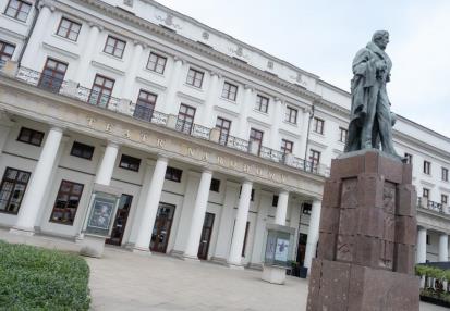 Teatr Narodowy, pl. Teatralny 3. Fot. Marta Ankiersztejn